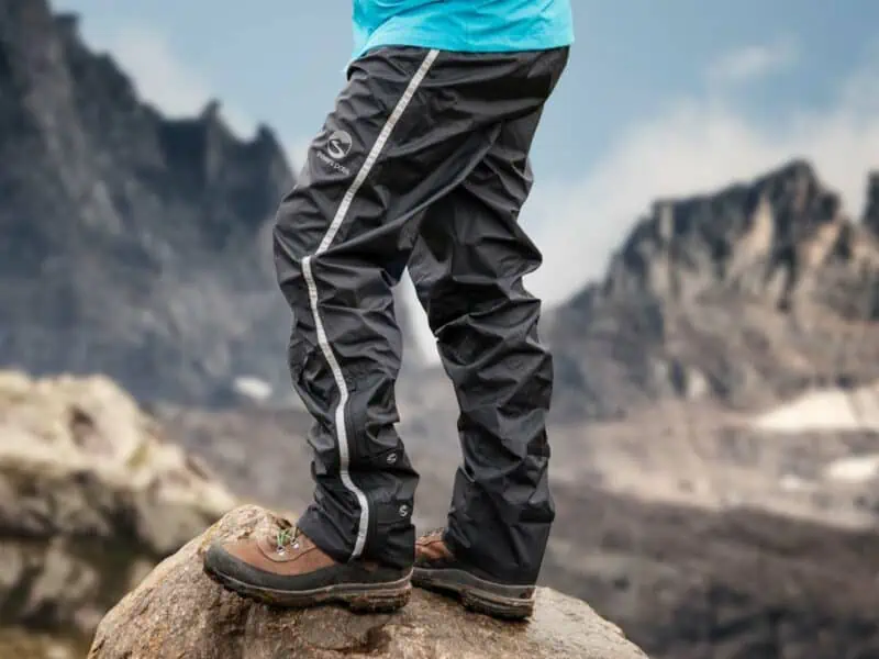 How to Choose The Right Waterproof Rain Pants For Your Hike
