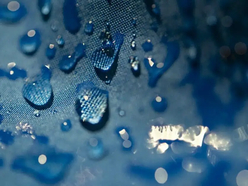 Water-Repellent vs Water-Resistant vs Waterproof Fabrics: the Differences